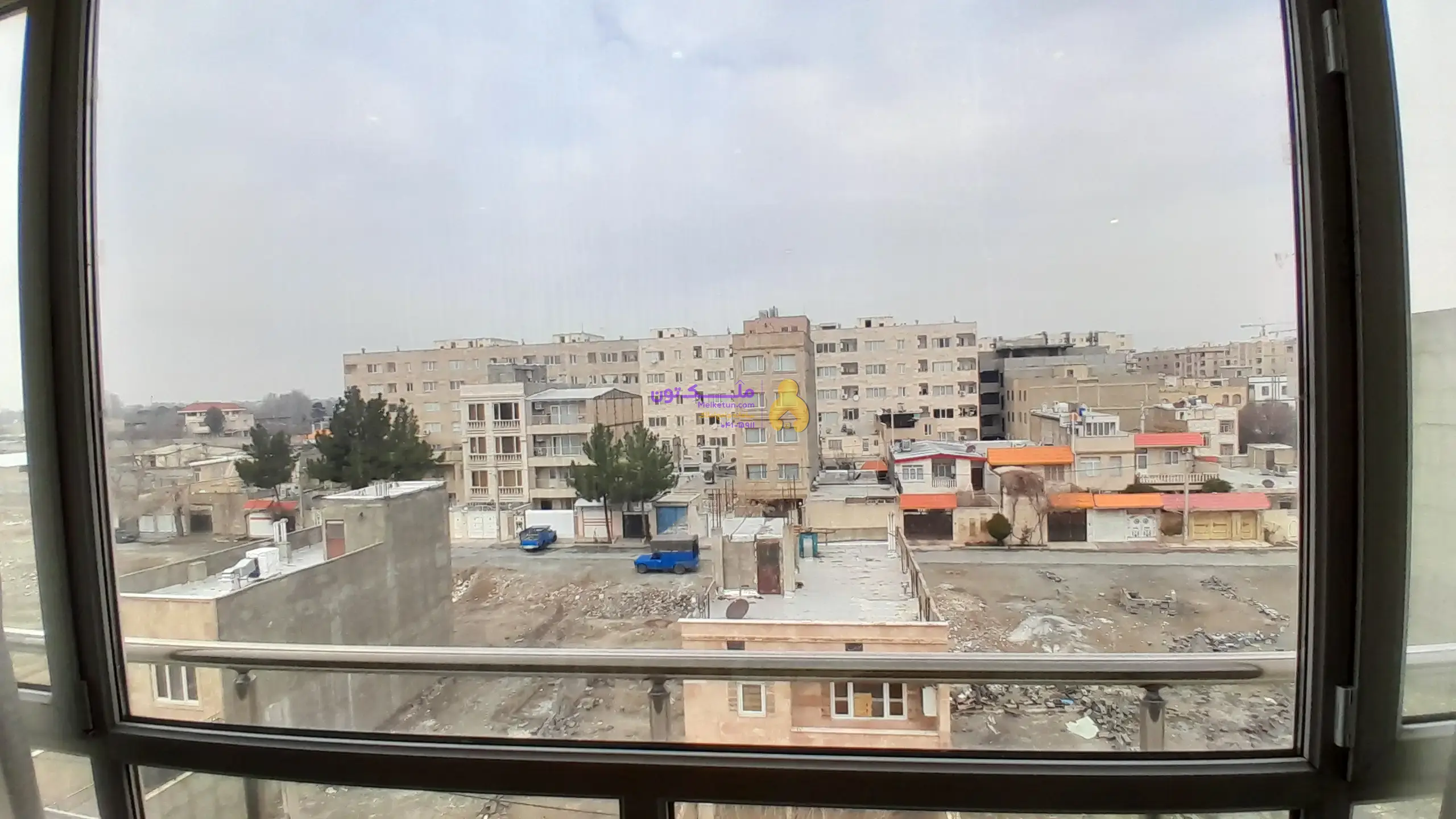 واحد آپارتمان ۱۲۸ متری واقع در شهریار