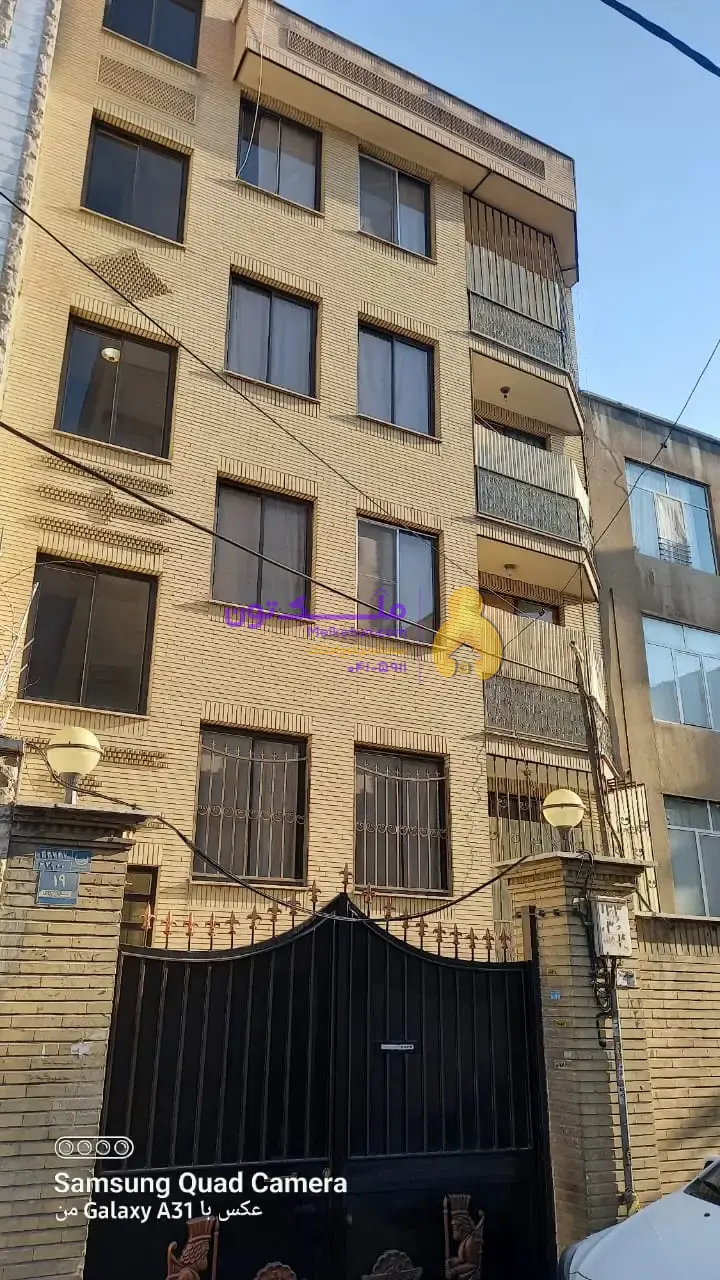 اسکندری ۷۳ متری