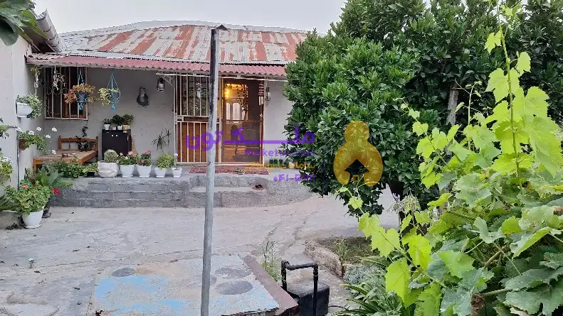 مسکونی و متراژ۵۲۵متر مربع و جاده دریا