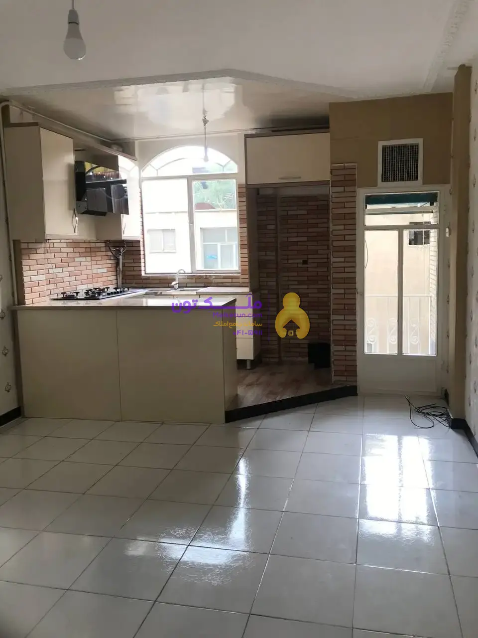 رهن کامل خانه در منطقه 10