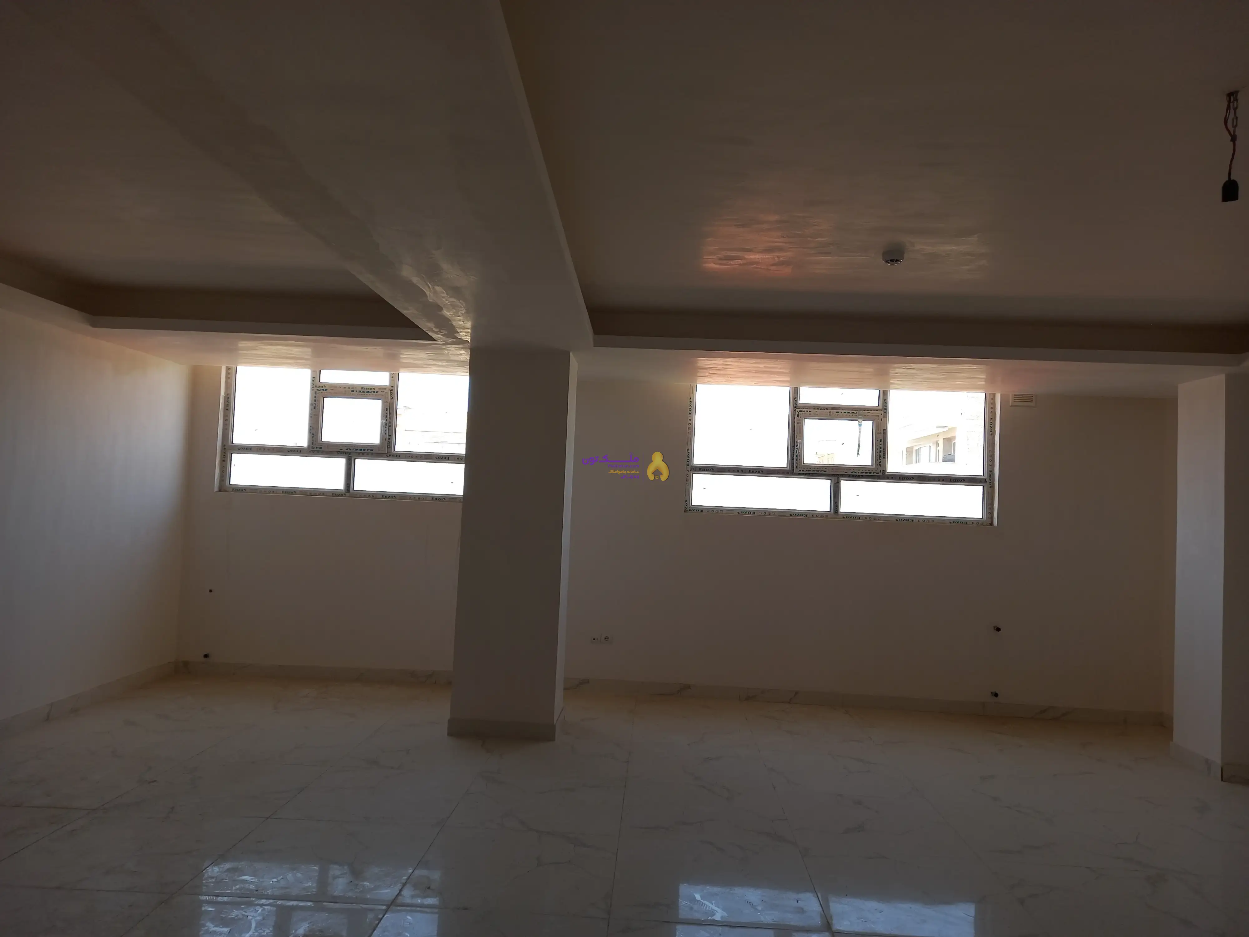 فروش آپارتمان ۱۹۳مترسه خوابه مستردار ولیعصرجنوبی