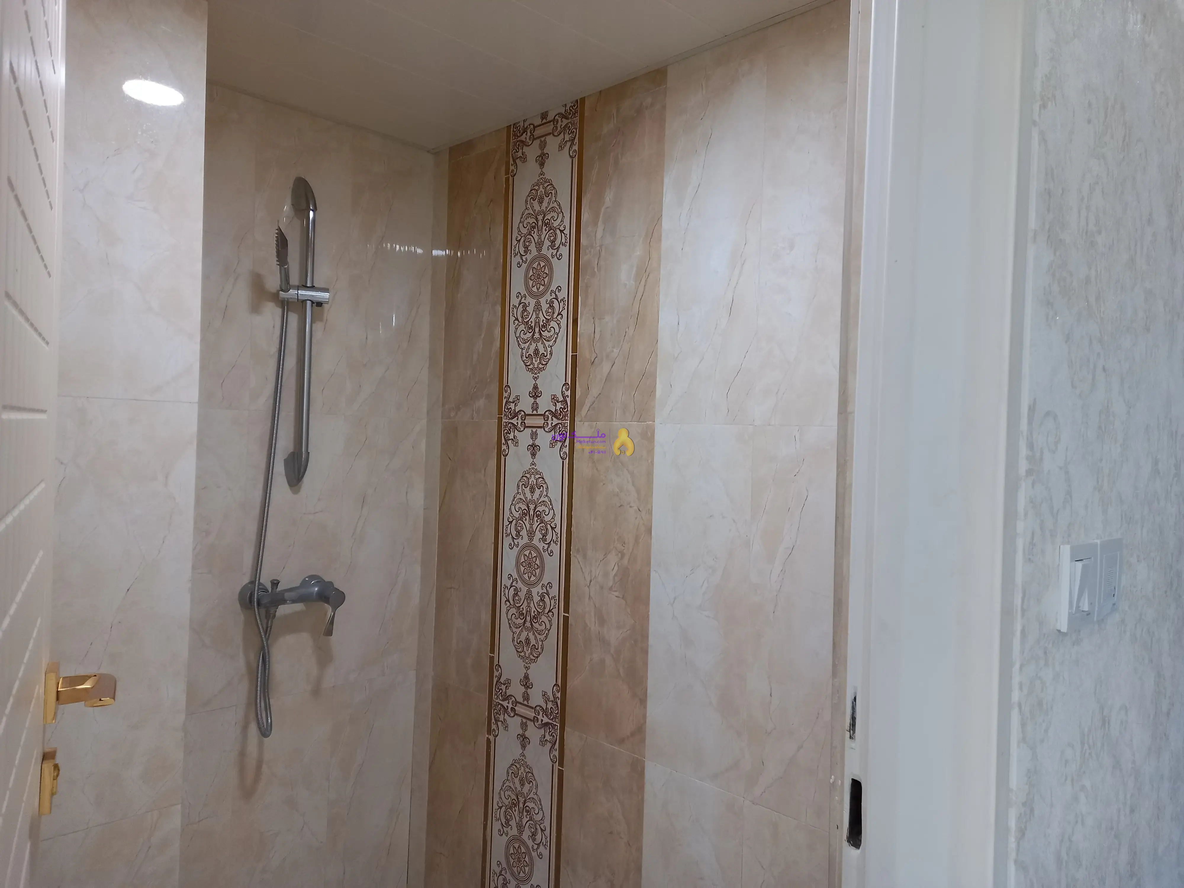 فروش آپارتمان ۹۰متردوخوابه رجایی شهر(ماهان)