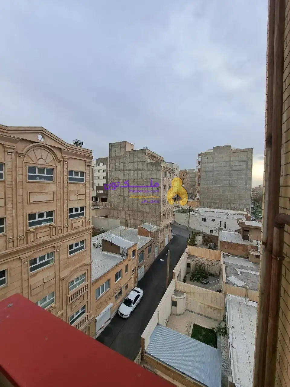 فروش واحد۱۴۵ متری ، زعفرانیه ،ویو به کل شهر