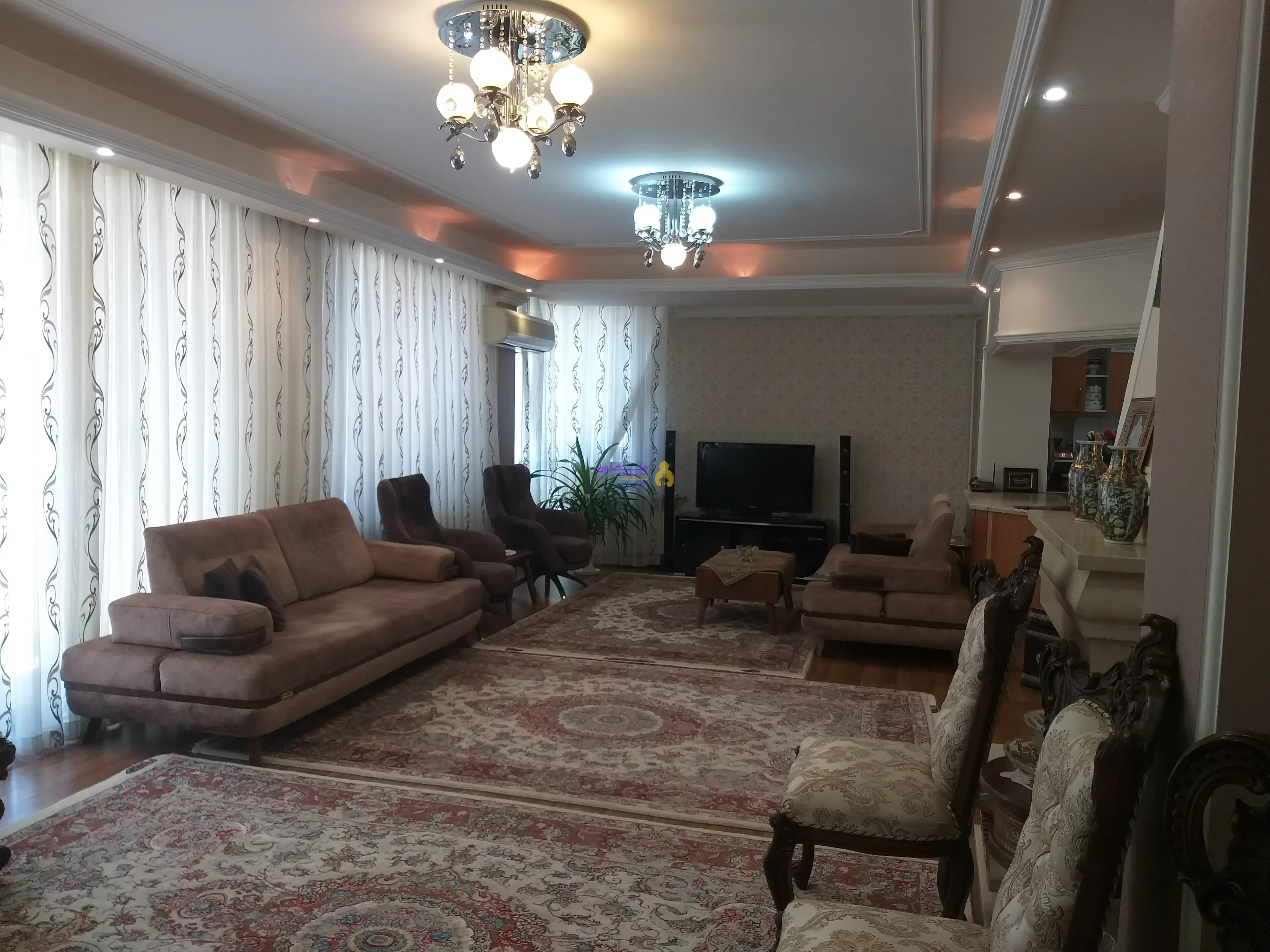 فروش آپارتمان ۱۴۲/۵متر در کوی سهند ائل گلی قاضی