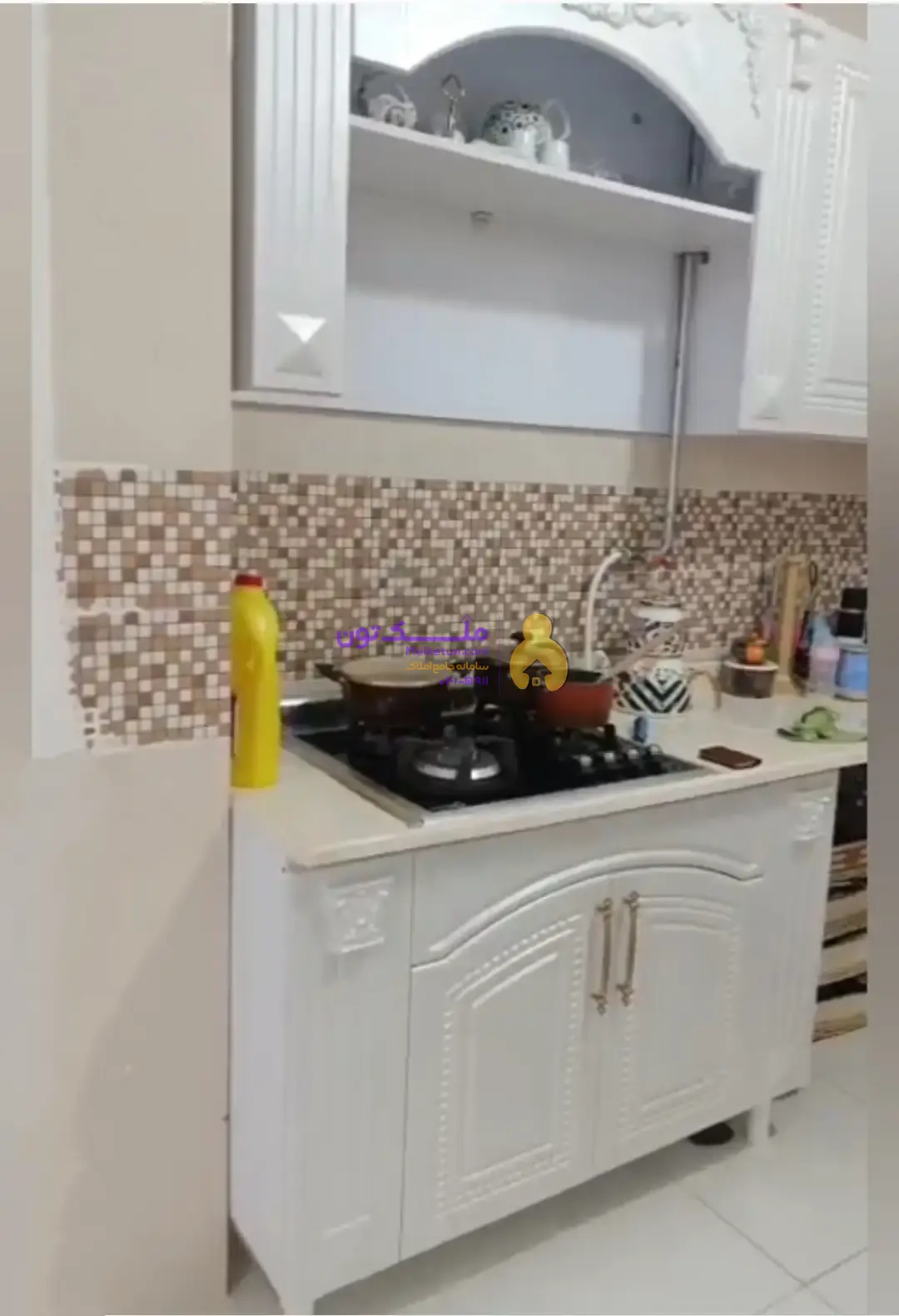 آپارتمان ۲ خوابه با حیاط اختصاصی