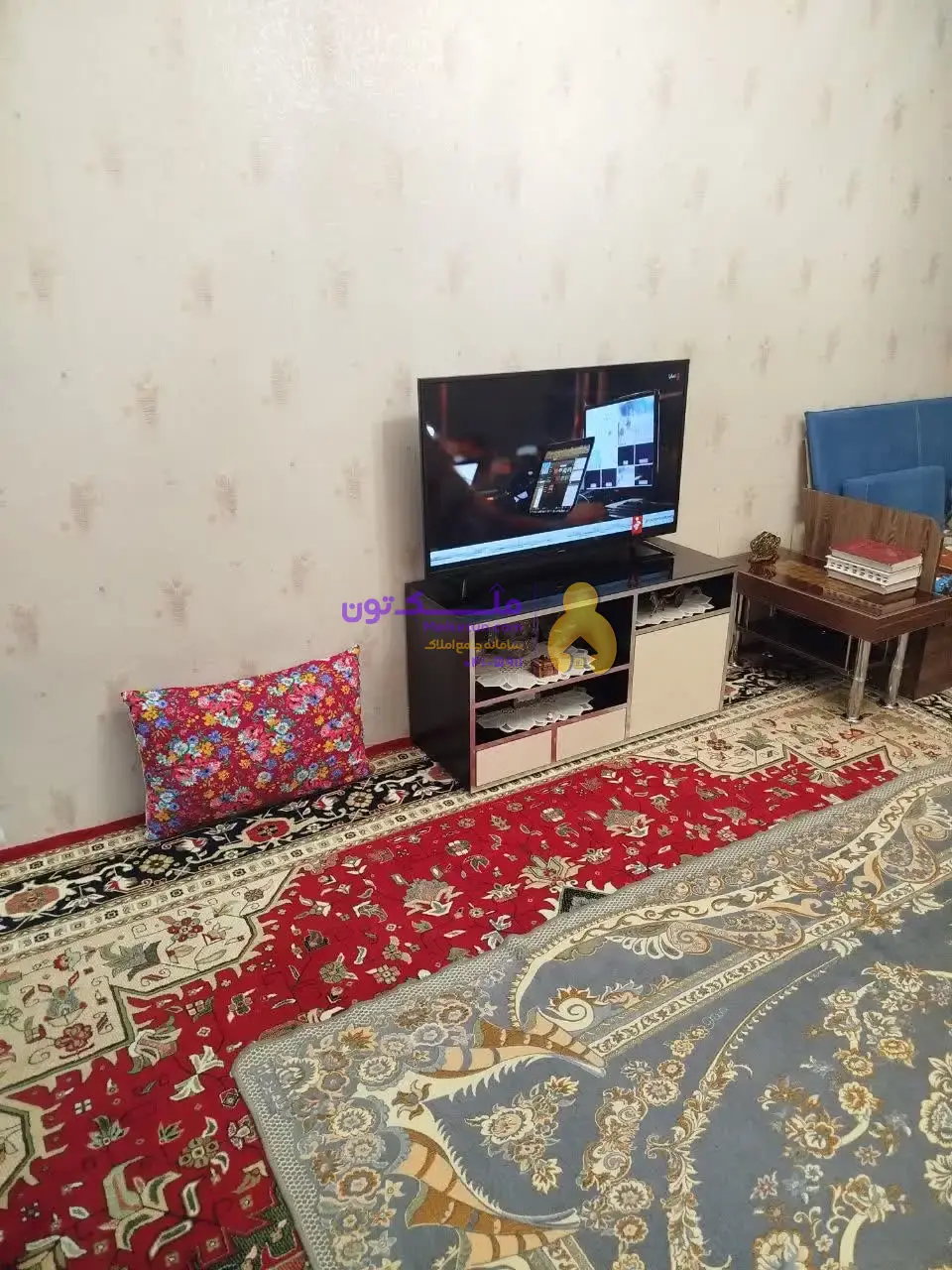 حیاط دربستی مسکونی نقلی حافظ