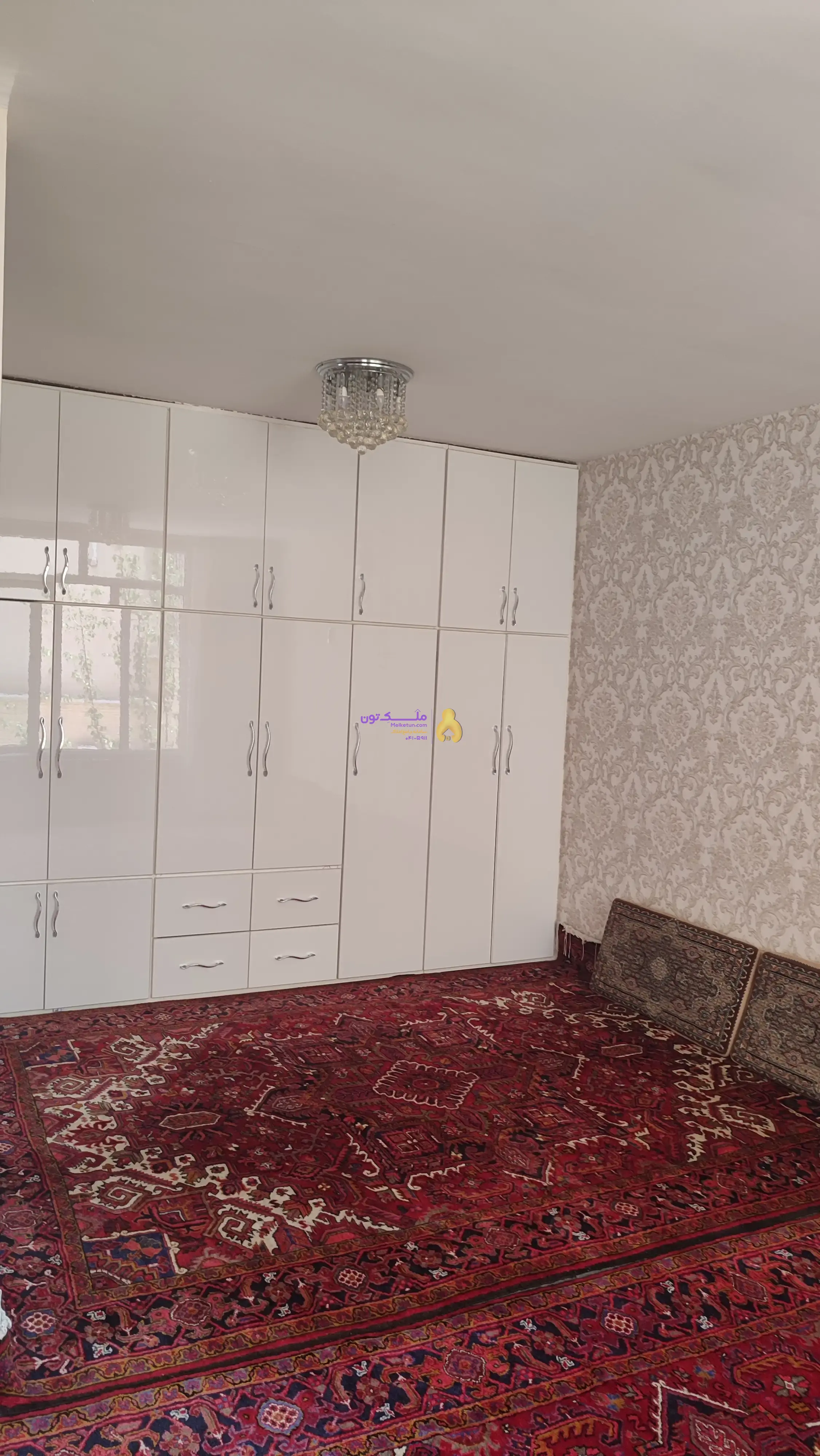 فروش خانه سه طبقه در ششگلان