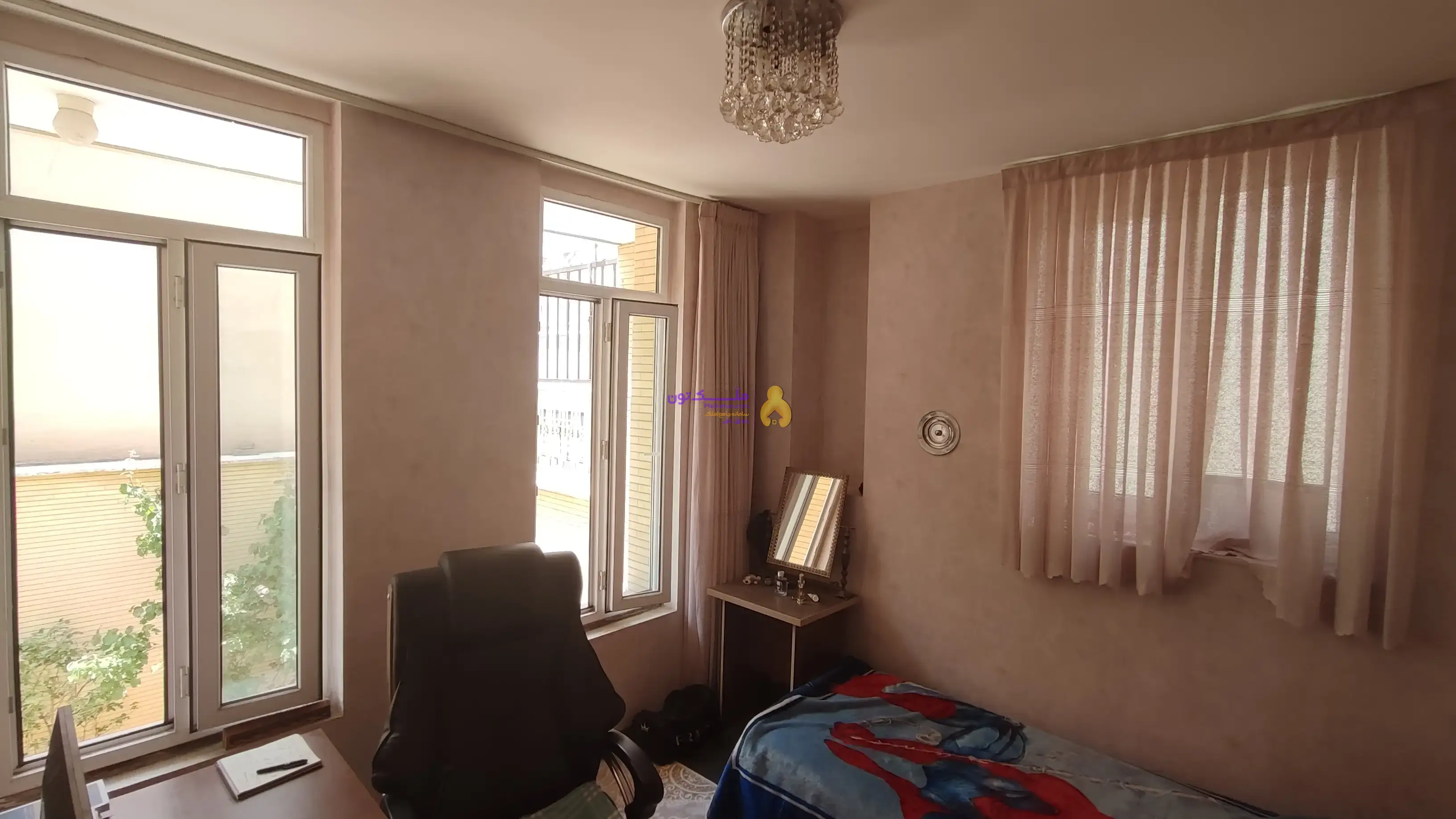 فروش خانه سه طبقه در ششگلان