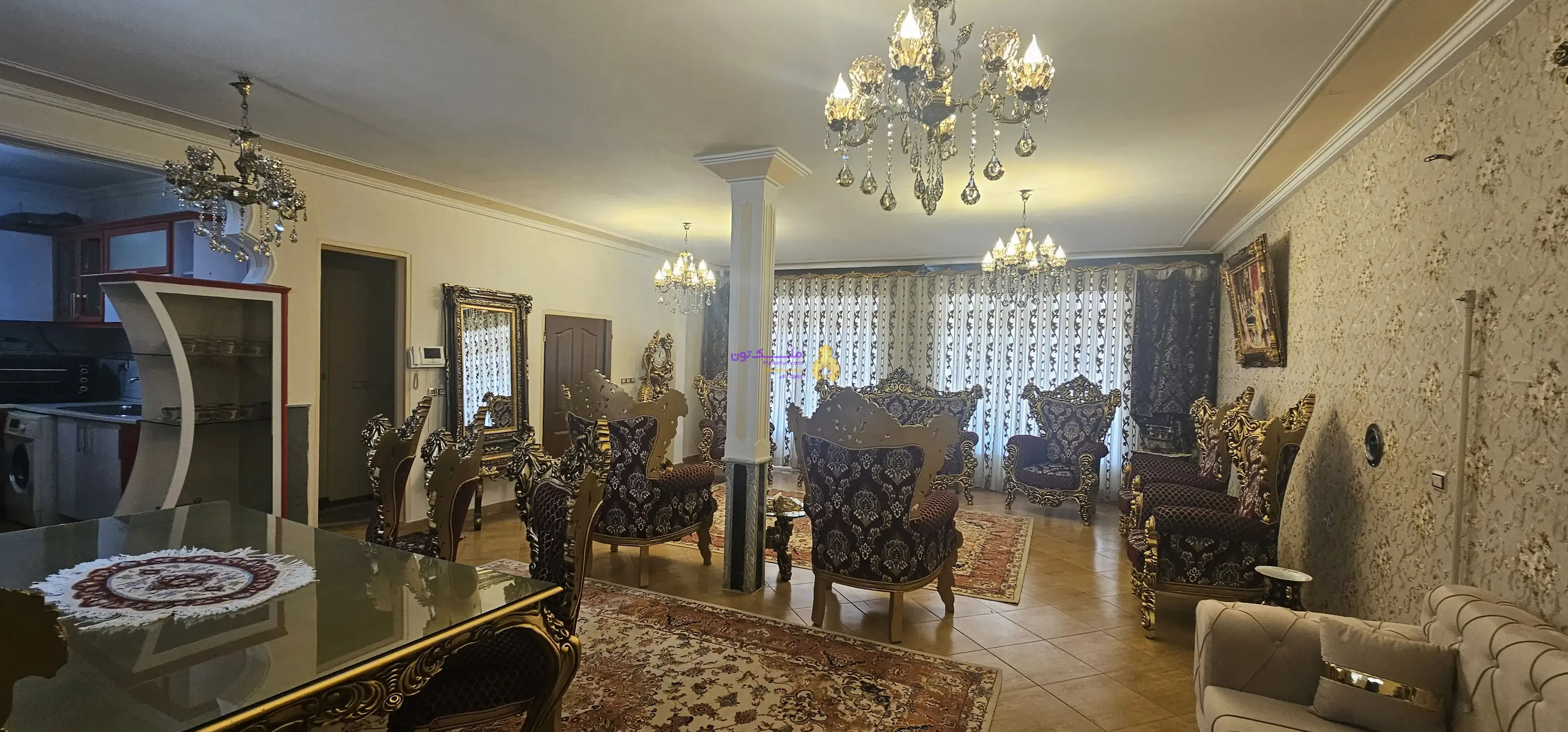 فروش حیاط ۲۱۵ متر میدان آذربايجان شهرک آذربایجان