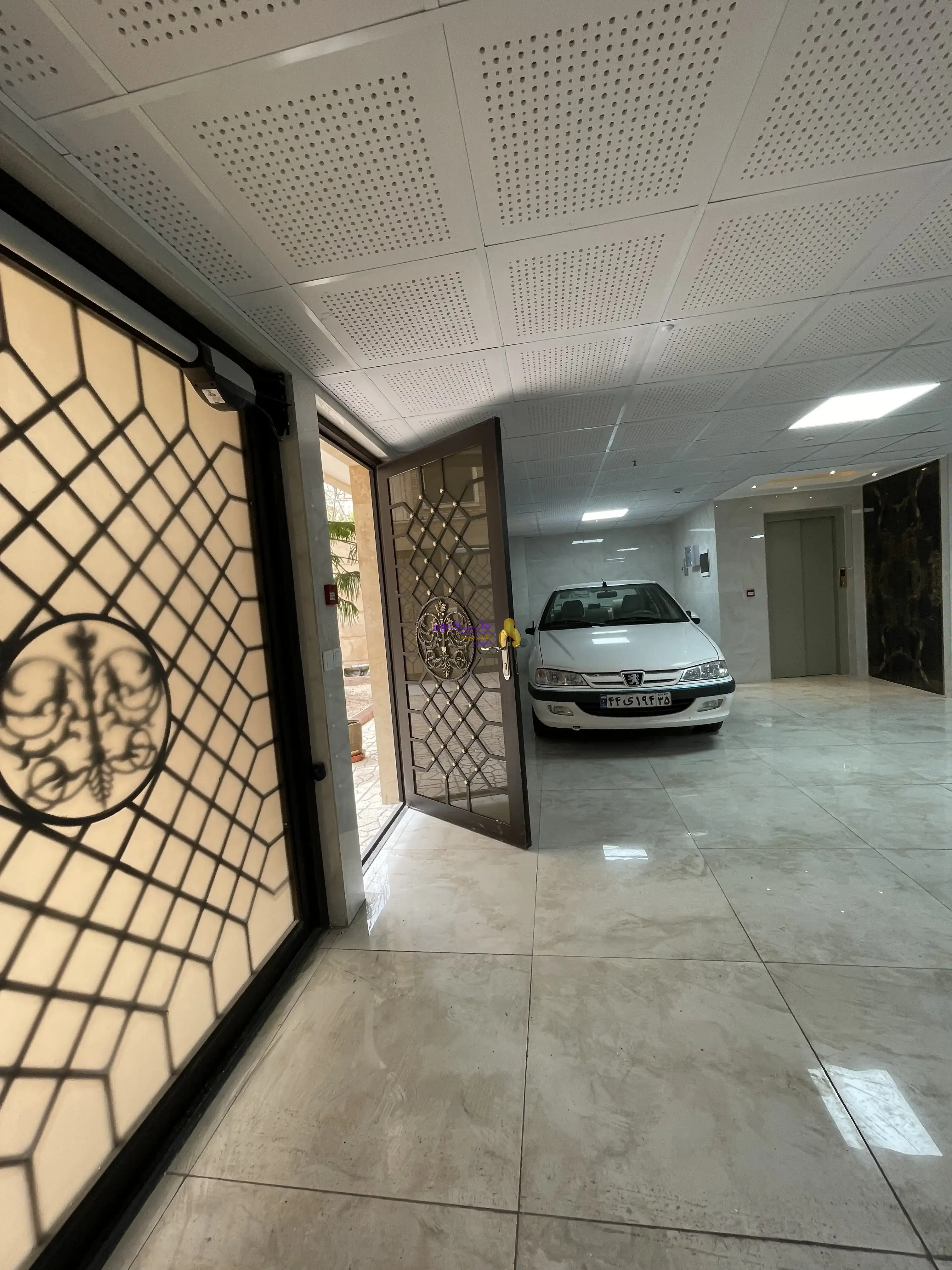 فروش آپارتمان در سیزده آبان