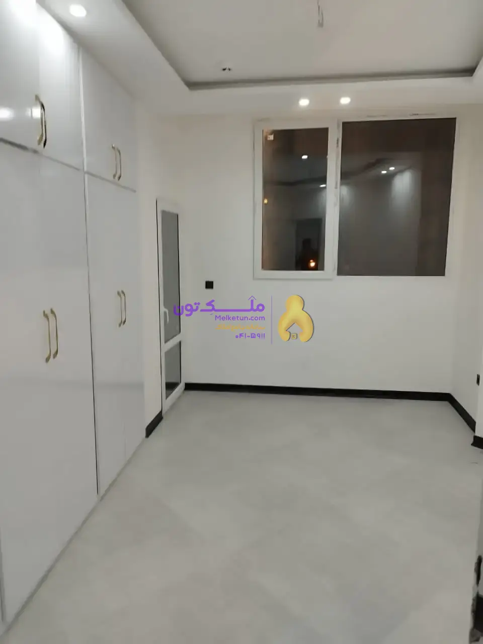 ۱۱۰ متر دو خواب دو نبش صفر قیمت عالی