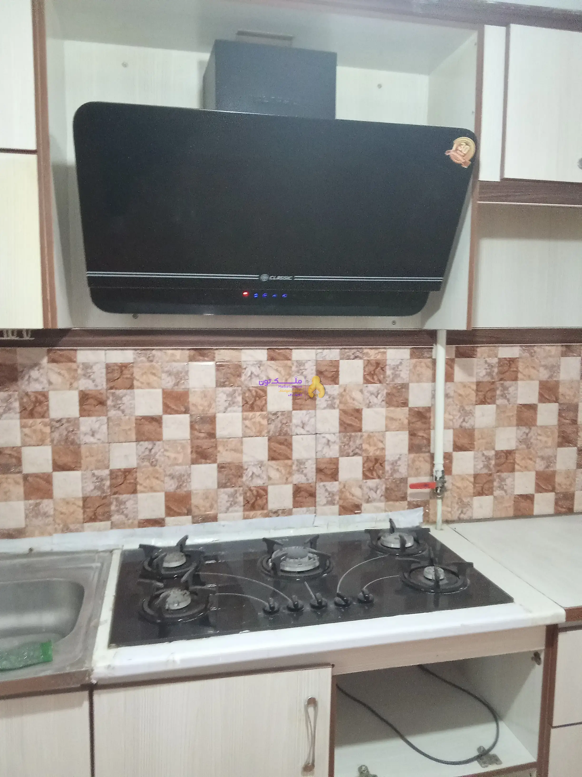 فروش خانه همکف ابعاد بزرگ حمیدیان