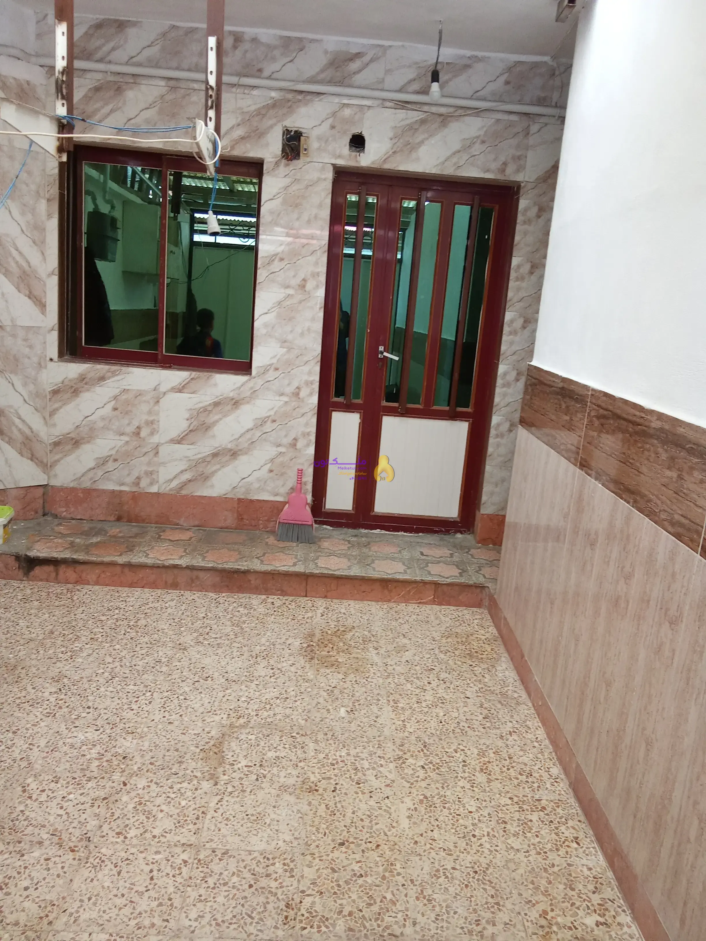 فروش خانه همکف ابعاد بزرگ حمیدیان
