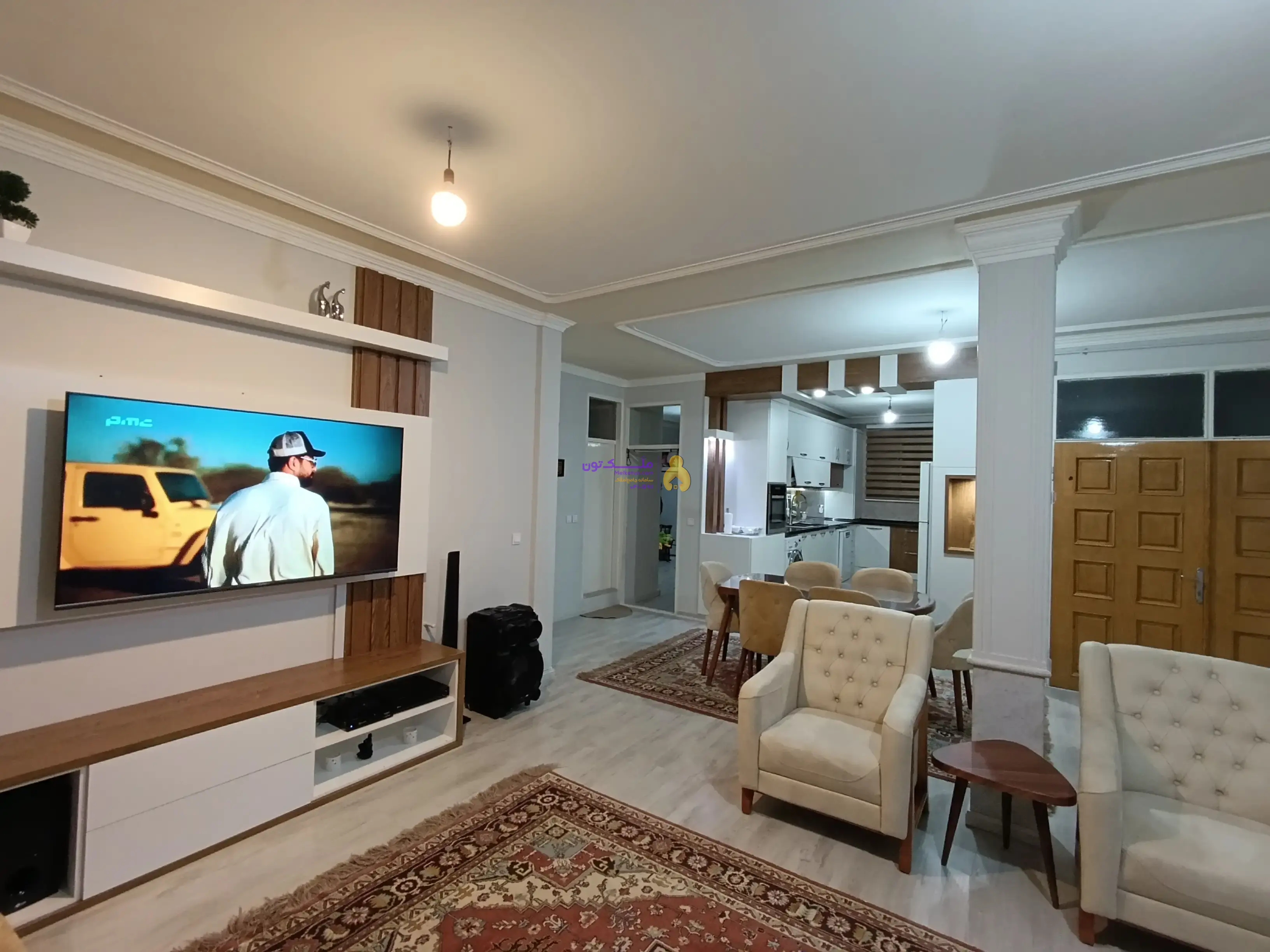 فروش آپارتمان ۱۰۳ متری در کوی بهارستان گلشهر