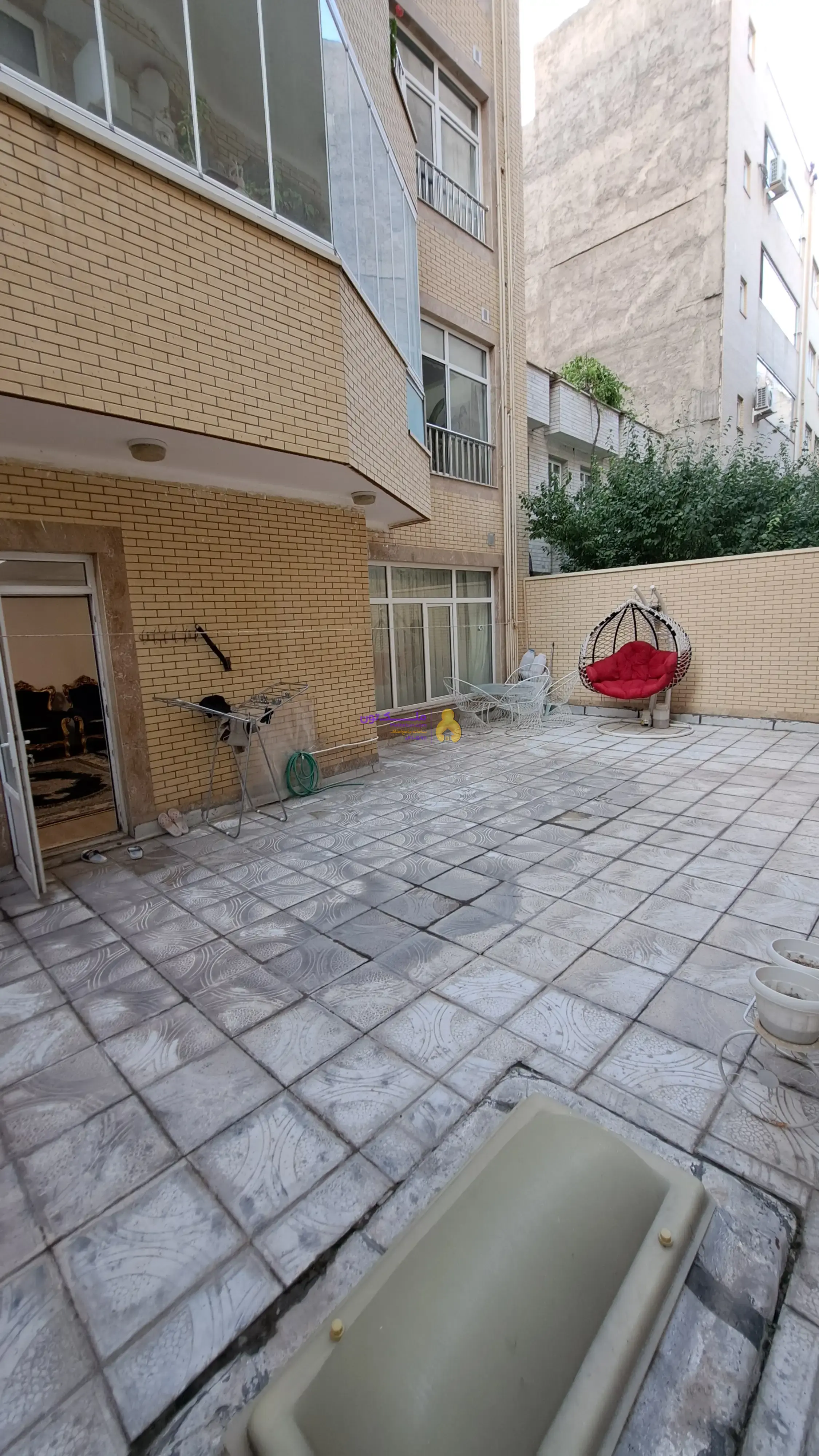 فروش واحد آپارتمانی ۱۲۵ متری کوی شبنم زعفرانیه